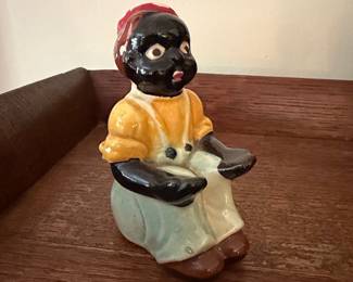 Ceramic Salt or Pepper Shaker