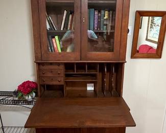 Large Hutch with desk