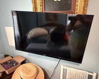 Samsung Flat Screen TV