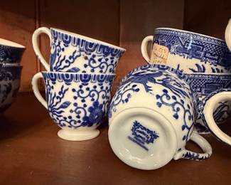 Blue Willow Pattern Ceramic Dinnerware Set by Churchill