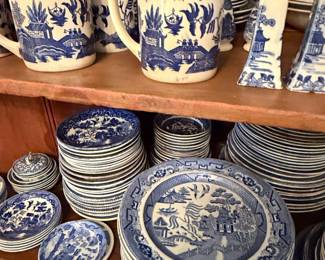 Blue Willow Pattern Ceramic Dinnerware Set by Churchill