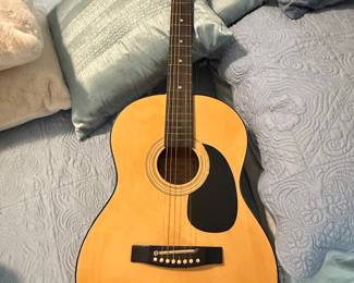 Harmony H5403N Acoustic Guitar