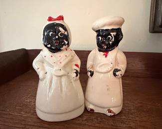 Vintage "Mammy" and "Chef" Salt and Pepper Shakers