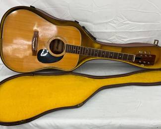 Edmundo Musical Acoustic Guitar with Original Hard Case