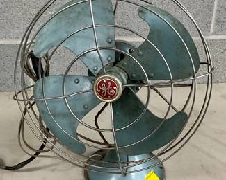 General Electric Model V40A1 Oscillating Electric Fan