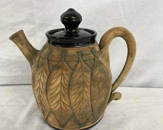 WNR Eugene South Carolina Pottery Teapot with Tobacco Leaf Motif, 9 Inches Tall