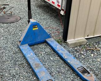 Blue Manual Pallet Jack with 5,500 Lb Capacity