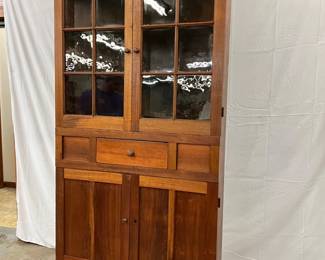 Glass 12 pane Doors/Bracket Style Feet