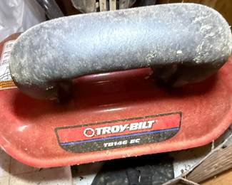Troy-Bilt TB146 EC Tiller