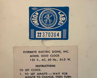 Everbrite Coca-Cola G020 Electric Clock 1976