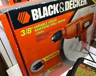 Black & Decker 3/8" Variable Speed Reversing Drill Driver