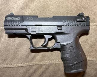 Smith & Wesson Walther P22 Semi-Automatic Pistol