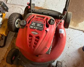 Troy-Bilt 21" Self-Propelled Mower