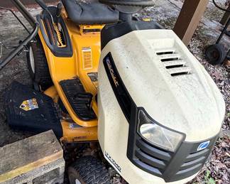 Cub Cadet LTX 1040 Riding Mower