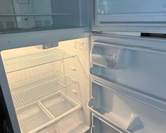 Kenmore Top-Freezer Refrigerator