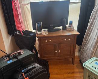 Antiques dresser small good tv 