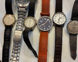 Assortment vintage watches