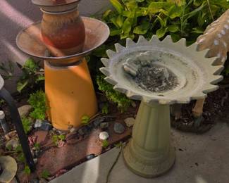 Fountain & birdbath 