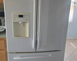 2013 GE Profile french door fridge 
