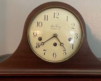 vintage Seth Thomas mantle clock
