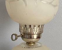 small Gone with the Wind electric lamp