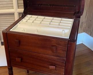 footed jewelry chest (open)