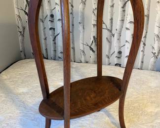 Ant Oak Table with cabriole legs