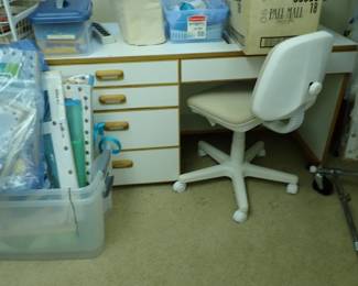 THIS IS WHAT WE ARE SORTING THRU - THE BEFORE  i WILL ADD THE AFTER IT IS AMAZING HOW MUCH WE HAVE - YOU COULD OPEN YOUR OWN STORE.   A GOOD PORTION IS FROM 3 KITTENS.  CHECK BACK