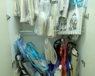 THIS IS WHAT WE ARE SORTING THRU - THE BEFORE  i WILL ADD THE AFTER IT IS AMAZING HOW MUCH WE HAVE - YOU COULD OPEN YOUR OWN STORE.   A GOOD PORTION IS FROM 3 KITTENS.  CHECK BACK