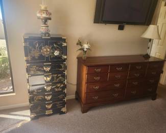 Oriental 11-drawer hutch 22 X 16 X 51,  2-Table Lamps,  Bedroom hutch