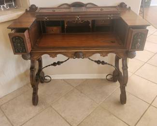 Reproduction wood desk 44 x 20 x 37