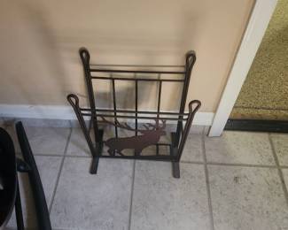 Metal magazine rack with Elk art