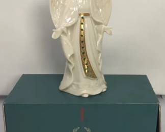  06 Stunning Lenox China Jewels 8 Piece Nativity Set