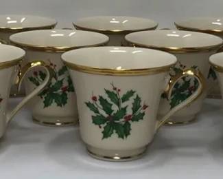 Set Of 12 Lenox Holiday Dimensions Gold Trim Teacups
