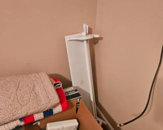 quilt rack.   upstairs bedroom right