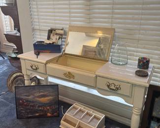 Vintage vanity