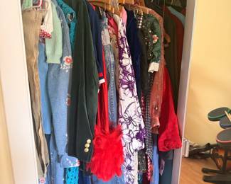 Women's Clothing Assortment Lot