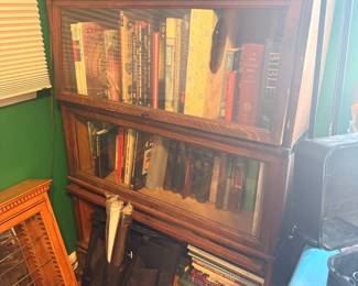 Globe Wernicke Oak Barrister Bookcase