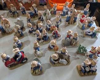 Collection of "denim Days" figurines by "Homeco"