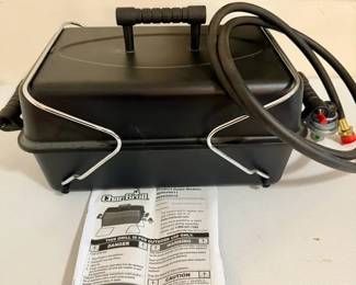 Char-Broil 1-Burner Deluxe Portable Table Top Propane Grill 