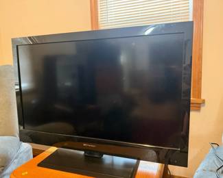 Emerson LC320EM2 32” LCD Television