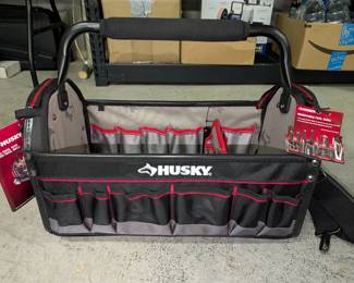 Husky 20" Tool Tote with Tool Wall