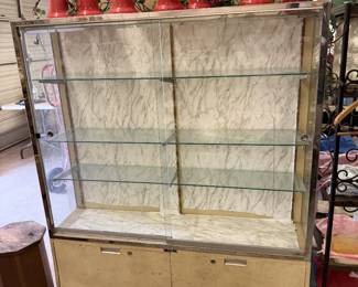 ***Available For Pre Sale*** Medium display case $160