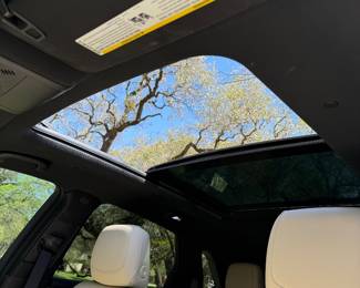 2017 Cadillac XT5 - 26,000 miles