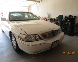 2010 Lincoln Continental, 54000 Miles, Excellent Condition