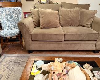 PRESALE: SOFA SET $800 (COUCH & LOVESEAT) Text Chase Tate at 256-658-3102 if interested.