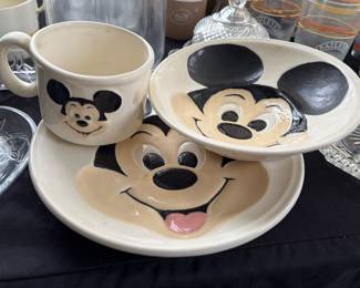 Mickey Mouse Kid’s Dish Set