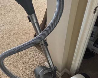 Miele Classic C1 Cat & Dog PowerLine Vacuum Cleaner