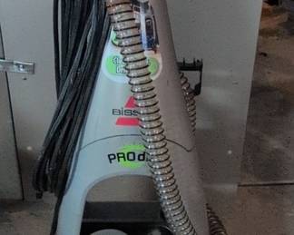 Bissell ProHeat 2X Revolution Pet Pro Carpet Cleaner