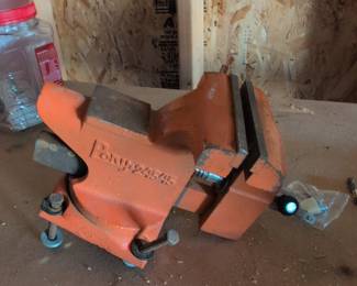 Pony 24545 Bench Vise